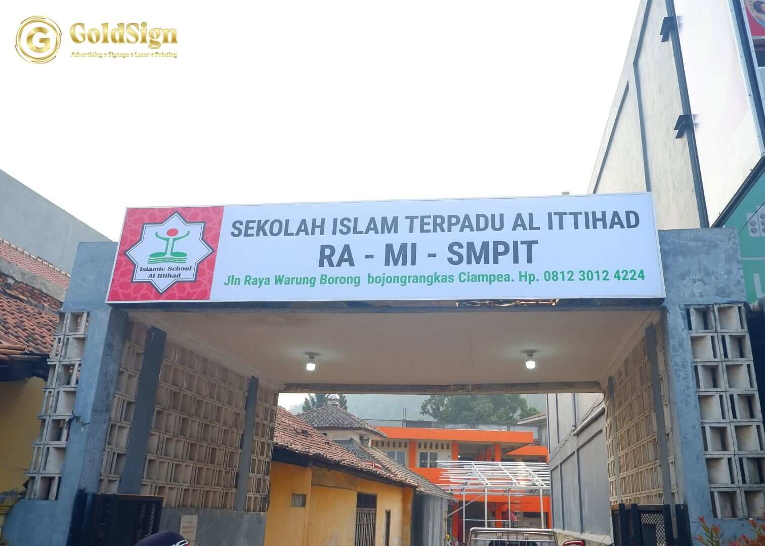 Plang Nama Sekolah Bogor